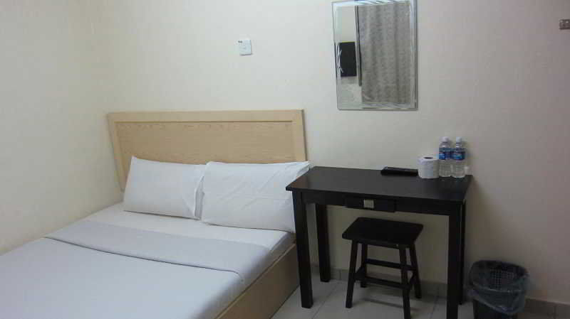 Oyo 301 River Inn Hotel Butterworth Eksteriør billede